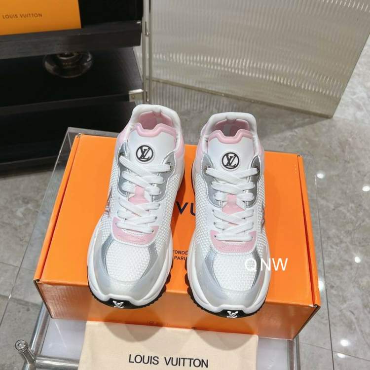 Picture of Louis Vuitton Shoes _SKULVsz35-40NW013012706